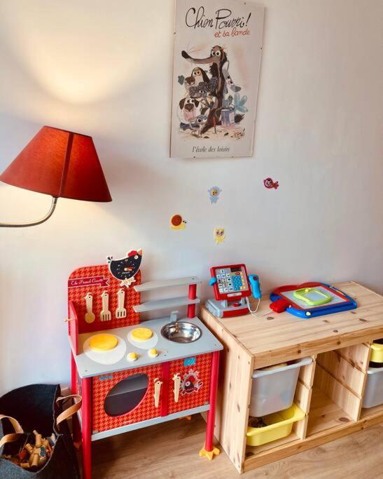 Paris : Appartement Familial Avec Parking Prive Клиши Экстерьер фото