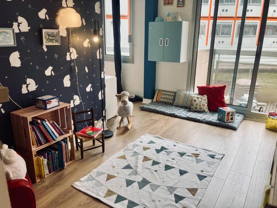 Paris : Appartement Familial Avec Parking Prive Клиши Экстерьер фото