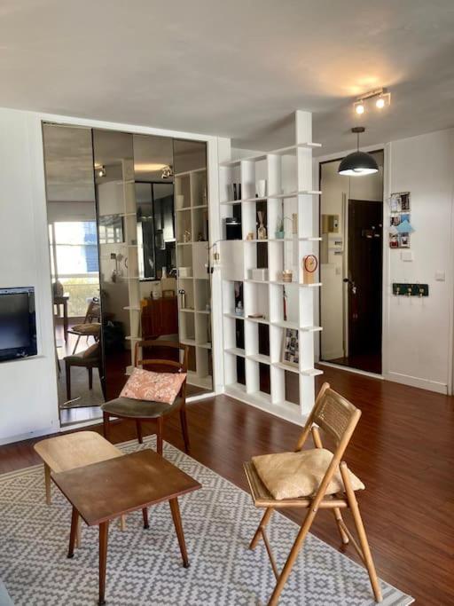 Paris : Appartement Familial Avec Parking Prive Клиши Экстерьер фото